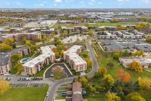 1101 S Hunt Club Dr, Mount Prospect, IL 60056 - Photo 23