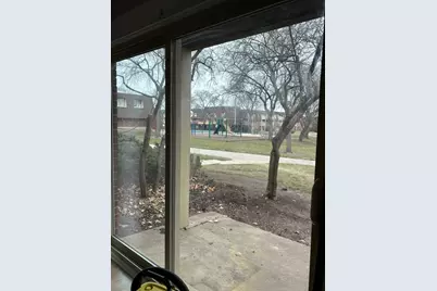 2 Villa Verde Drive #108, Buffalo Grove, IL 60089 - Photo 3