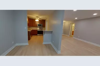 2 Villa Verde Drive #108, Buffalo Grove, IL 60089 - Photo 5