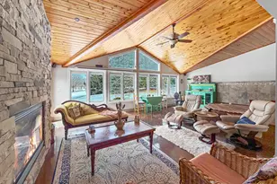 210 Park Crest Dr, Freeport, IL 61032 - Photo 49