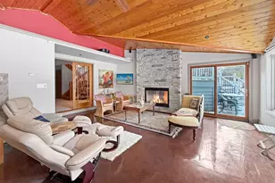 210 Park Crest Dr, Freeport, IL 61032 - Photo 51