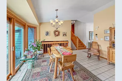 210 Park Crest Drive, Freeport, IL 61032 - Photo 19