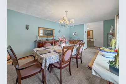 210 Park Crest Drive, Freeport, IL 61032 - Photo 13