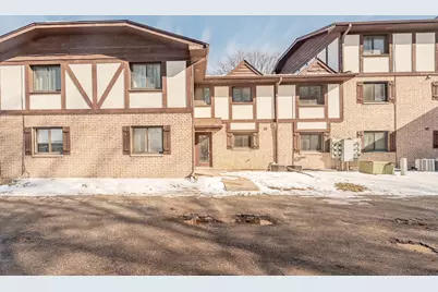 2807 Glenwood Lansing Road #211, Lynwood, IL 60411 - Photo 1