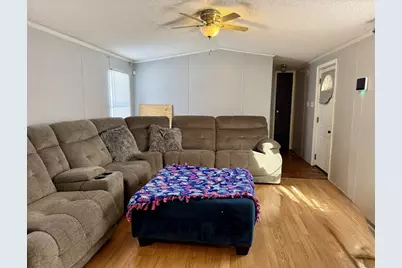 297 Pattie Lane, Lynwood, IL 60411 - Photo 5