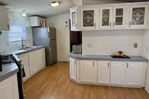 297 Pattie Ln, Lynwood, IL 60411 - Photo 7