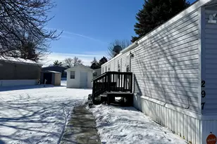 297 Pattie Ln, Lynwood, IL 60411 - Photo 3