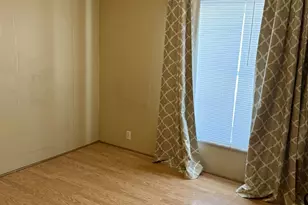 297 Pattie Ln, Lynwood, IL 60411 - Photo 15