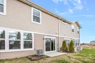 2824 Kessler Dr, Mundelein, IL 60060 - Photo 13