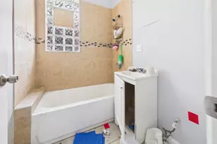 6245 S Hermitage Ave, Chicago, IL 60636 - Photo 7