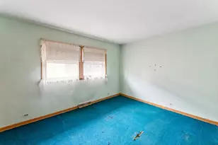 8300 W Balmoral Ave, Chicago, IL 60656 - Photo 15