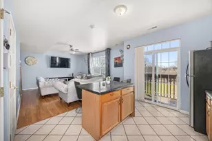 [Address not provided], Waukegan, IL 60087 - Photo 7