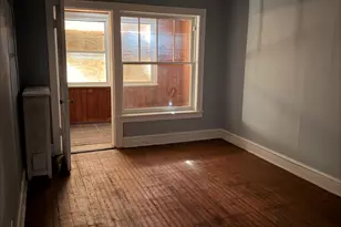 2221 E 70th Pl, Chicago, IL 60649 - Photo 15