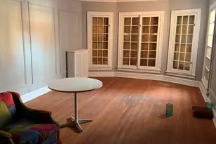 2221 E 70th Pl, Chicago, IL 60649 - Photo 3