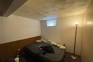 1245 W Violet St, Freeport, IL 61032 - Photo 9