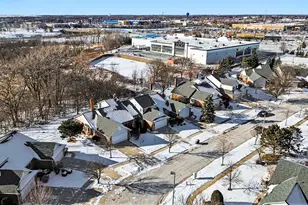 8856 Patrick Ct, Woodridge, IL 60517 - Photo 27