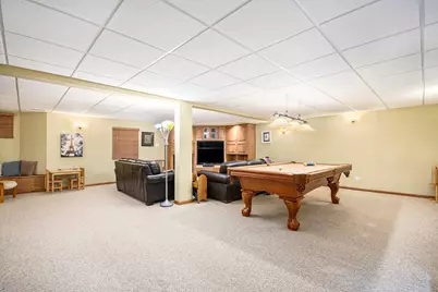 8856 Patrick Court, Woodridge, IL 60517 - Photo 19