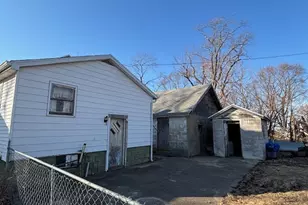 5106 N Cunningham Ave, Urbana, IL 61802 - Photo 7