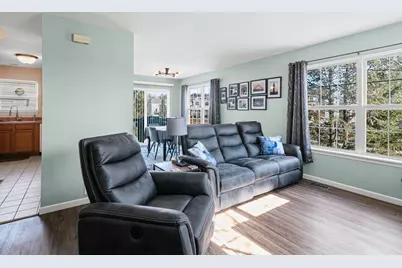 34314 N Barberry Road, Round Lake Beach, IL 60073 - Photo 7