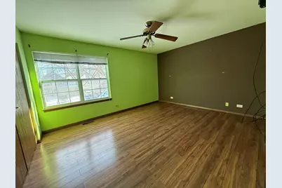 210 Shadybrook Lane, Aurora, IL 60504 - Photo 17