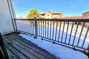 239 Gregory St, Aurora, IL 60504 - Photo 13