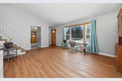 801 W Main Street, Bensenville, IL 60106 - Photo 5