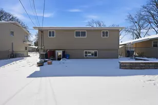 801 W Main St, Bensenville, IL 60106 - Photo 25