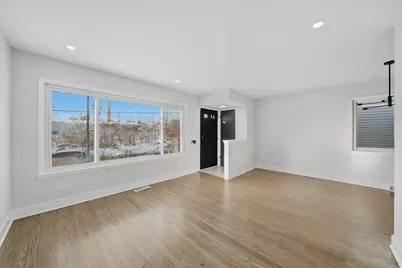 3415 N Kenton Avenue, Chicago, IL 60641 - Photo 5