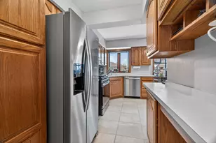 6443 Oak Forest Ave, Tinley Park, IL 60477 - Photo 9