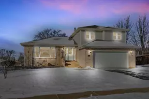 618 Mendota Ln, Romeoville, IL 60446 - Photo 1