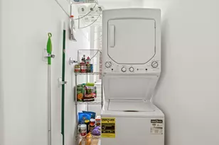 2530 W Winnemac Ave, Chicago, IL 60625 - Photo 27