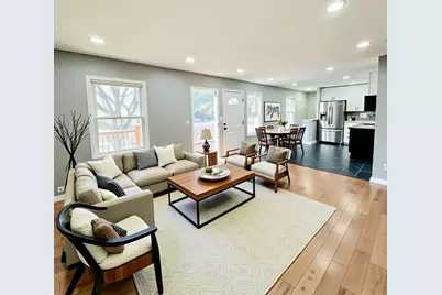 222 Saint Marys Parkway, Buffalo Grove, IL 60089 - Photo 5