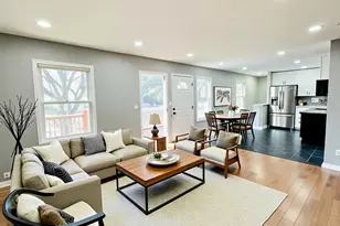 222 St Marys Pkwy, Buffalo Grove, IL 60089 - Photo 5