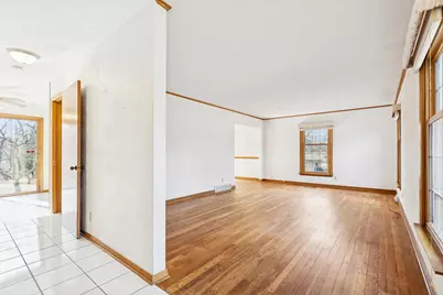 4610 34th Avenue, Moline, IL 61265 - Photo 5