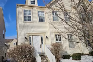 0N312 Dooley Dr, Geneva, IL 60134 - Photo 1