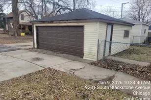 9201 S Blackstone Ave, Chicago, IL 60619 - Photo 5