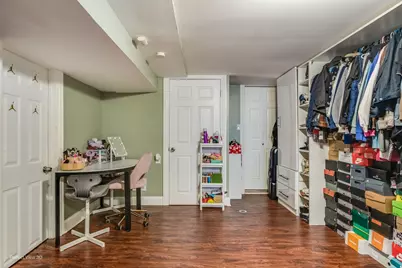 8254 Linder Avenue, Burbank, IL 60459 - Photo 13