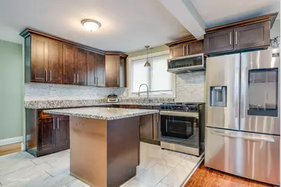 8254 Linder Avenue, Burbank, IL 60459 - Photo 5