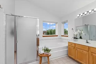 306 Lasalle St, Vernon Hills, IL 60061 - Photo 15