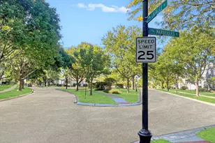 306 Lasalle St, Vernon Hills, IL 60061 - Photo 21