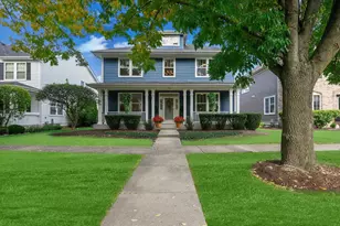 306 Lasalle St, Vernon Hills, IL 60061 - Photo 1