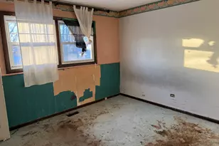 20048 Monterey Ave, Lynwood, IL 60411 - Photo 5