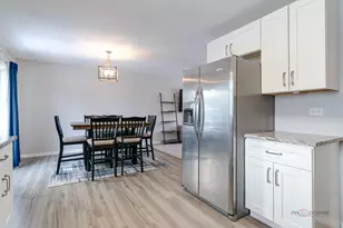 36719 N Lawrence Dr, Lake Villa, IL 60046 - Photo 5