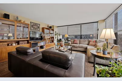 5445 N Sheridan Road #415, Chicago, IL 60640 - Photo 7