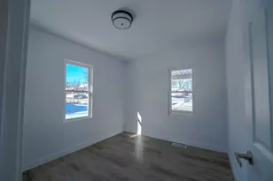 806 Woods Ave, Joliet, IL 60436 - Photo 7