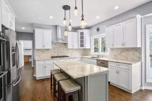 3212 Bennett Dr, Naperville, IL 60564 - Photo 11