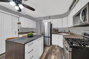 15601 Ridgeland Ave, Oak Forest, IL 60452 - Photo 9