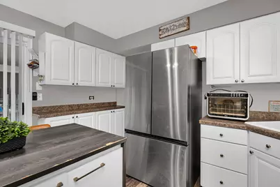 15601 Ridgeland Avenue, Oak Forest, IL 60452 - Photo 11