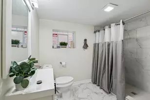 7944 S Blackstone Ave, Chicago, IL 60619 - Photo 19