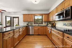 307 Leeds Ct, Naperville, IL 60565 - Photo 3